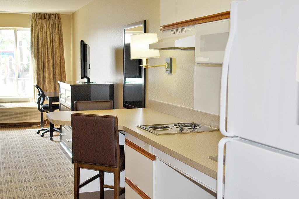 Extended Stay America Suites - Minneapolis - Eden Prairie - Technology Drive Exterior photo